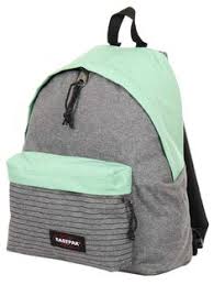 En 1976, après avoir remarqué que des étudiants utilisaient les sacs à dos militaires pour transporter leurs livres, la marque conçut un modèle léger mais durable offrant des coloris et des imprimés nouveaux. 40 Jansport Or Eastpak Ideas Eastpak Jansport Backpacks