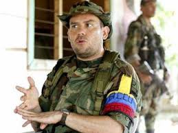 As a teenager, carlos castaño had worked as an informant for the colombian army's bomboná battalion, which had strong links to mas death squads. El Exparamilitar Salvatore Mancuso Dice Que En Casa De Fondo Ganadero Se Ocultaba Carlos Castano 20121120