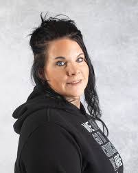 Amber Rust's Instagram, Twitter & Facebook