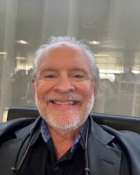 On my way to Eugene, Oregon to see Michigan State play the mighty ducks  with my great friend Grant Stevens