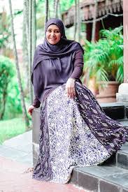 Memang premium nasi dagang grannies. Filem Anak Mami Nasi Kandaq Di Pawagam Aidilfitri Ini Sensasi Selebriti