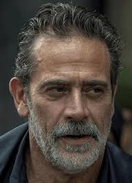 Who wins the ultimate slugfest? : r/thewalkingdead