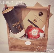 La De Zacapa Y Jabugo Arcones Navidenos Canasta De Regalo Canastas De Navidad
