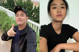 Chef renatta ini memiliki nama lengkap puti renatta r moeloek. Saling Singgung Di Media Sosial Hingga Lakukan Hal Ini Boy William Dan Chef Renatta Mendadak Jadi Sorotan