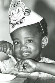 Black Babies Born White Then Turn Black Kanye West Baby Picture See A Photo Of The Rapper As A Young Boy Huffpost In 2020 Celebrity Baby Pictures Celebrity Babies Young Celebrities