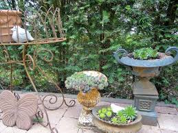 Petites Plantes Grasses Pour Petites Vasques En Fonte Le Mariage Parfait