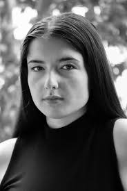 Abby Carver's Instagram, Twitter & Facebook