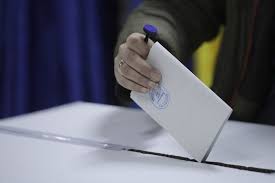 Ori la mine ori la tine. Editorial Romania Anului 2021 Ori La Bal Ori La Spital