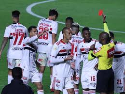 O árbitro dyorgines de andrade explicou sua. Sem Rigoni E Marquinhos Ataque Do Sao Paulo Tem Incognita Para A Proxima Rodada Do Brasileirao