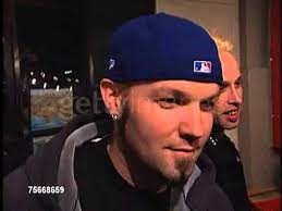 Durst discount drugs eaton apothecary. Limp Bizkit Fred Durst At The Premiere Of The Beach At Graumans In 1999 Youtube