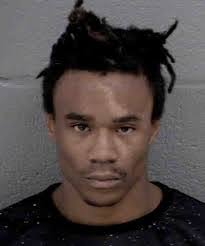 Lavon Thomas's Instagram, Twitter & Facebook