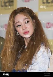 Choi yeo jin hi-res stock photography and images