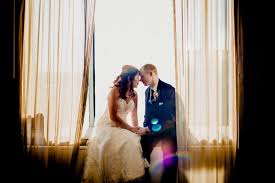 Her primary shooting style in contemporary, and your final photos can be delivered as digital files or prints. Allison Williams Chicago Wedding Photographers