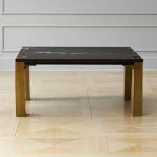 Il dettaglio perfetto e pratico per completare il tuo living o la tua camera da letto perfettamente abbinato alla collezione scelta. Cb2 Black Marble Coffee Table