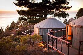 If You Love Outdoor Camping But You Can T Handle The Uncomfortable Sleeping Bags And Small Tents Then Glamping Is The Righ Glamping Spots Big Sur Go Glamping