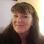 Mandy Renner's Instagram, Twitter & Facebook