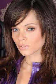 Lena Frank's Instagram, Twitter & Facebook