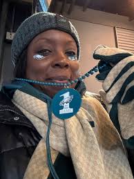 What to bring to eagles game?