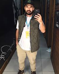 Leo Larson (@larson_skate) • Instagram photos and videos