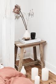 Sessel & hocker stark reduziert im sale bei cnouch. Hocker I Sitzhocker Online Kaufen I Westwingnow Hocker Kaufen Nachttisch Online Sitzhocker Westwingnow Bedroom Stools Side Table Wood Candle Decor