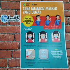 Poster pemakaian masker dimana diperuntukan bukan hanya untuk yang sakit saja, hal ini untuk mewaspadai penyebaran virus corona. Poster Kesehatan Cara Memakai Masker Yang Benar Shopee Indonesia