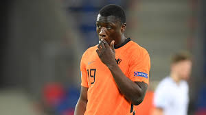 Ook de opstelling van jong duitsland is inmiddels al bekend. Late Treffer Duitsland Bemoeilijkt Missie Jong Oranje Op Ek Nos