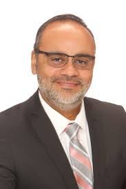 Reinaldo Cintron's Instagram, Twitter & Facebook