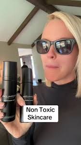 Justin Bieber & Jenny McCarthy 2012 American Music Awards Moments