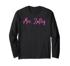 Amazon.com: Mrs. Laftig Long Sleeve T-Shirt : Clothing, Shoes & Jewelry