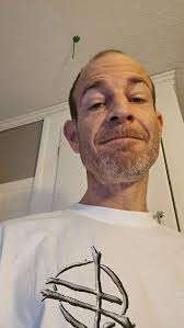 America the glue eating child of the world 🤣