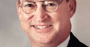 Headaches awaiting Walgreen's new CEO