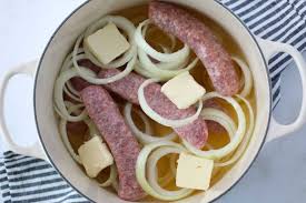 Place your sausages in a large pot and cover with water. How To Cook Bratwurst 6 Bratwurst Recipes Whole Lotta Yum