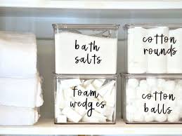 This bathroom organizing idea is easy and inexpensive. 18 Creative Bathroom Organizing Ideas