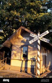 Crossing small town america hi-res stock photography and images