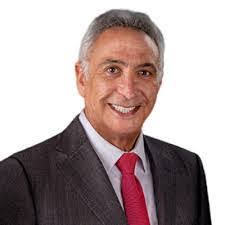 Larry Mandrell's Instagram, Twitter & Facebook