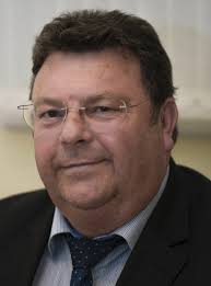 L'avis de Patrick Deck vice-président et maire de Kirchheim. « On ne peut  pas commencer une fusion avec des rancœurs