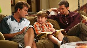 Charlie sheen jon cryerangus t. Il Mai Ti Minte Pe Jake Din Doi Barbati Si Jumatate In Film Era Un Pusti Simpatic Dar Acum S A Transformat Enorm Nu Il Mai Recunosti Stirile Kanal D