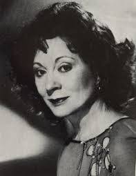 Veronica Dunham's Instagram, Twitter & Facebook