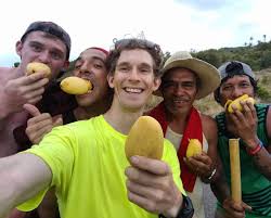 The population density in the philippines is 368 per km 2 (952 people per mi 2). 11 Reasons Why You Ll Fall In Love With Filipino People