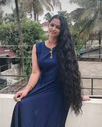 I am a careless girl and that's the reason i cut my hair every month as i cannot manage long hair. Village Barber Stories South Indian Girl S Long Hair Images