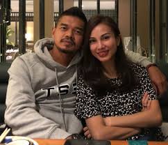 Ini pernyataan lengkapnya usai laga persija jakarta vs persebaya surabaya. 9 Potret Bambang Pamungkas Yang Resmi Pensiun Dari Lapangan Hijau