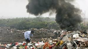Dewan bandaraya kuala lumpur (dbkl) ialah pihak berkuasa tempatan di malaysia yang mentadbir wilayah persekutuan kuala lumpur. Asia Tegas Menolak Jadi Tempat Pembuangan Sampah Negara Maju Dunia Informasi Terkini Dari Berbagai Penjuru Dunia Dw 31 07 2019