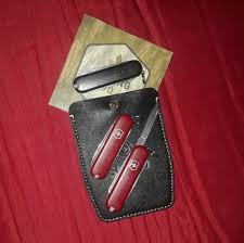 Ada beberapa nama lain untuk pisau outdoor, seperti pisau camping atau pisau tentara. Pisau Lipat Victorinox Classic Sd Take All 3pc Antik Lainnya Di Carousell