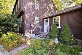 359 Taylor Rd, Stow, MA 01775