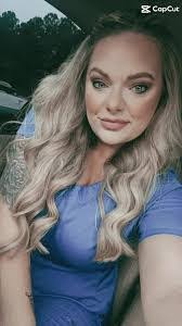 Kasey Dyer's Instagram, Twitter & Facebook