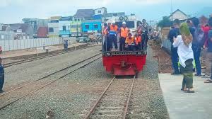 Maybe you would like to learn more about one of these? Penantian Panjang Reaktivasi Kereta Api Garut Terbayar Regional Liputan6 Com