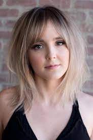 Medium Layered Haircuts For Fine Hair Layered Hair With Bangs Medium Layered Hair Mid Length Hair