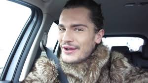 Thanks to my esteemed colleague, koen pauwels, for this analysis called the kardashian index in marketing — an index of marketers who contribute to pop marketing and those who make a difference in the marketing academy. Koen Kardashian Weekvlog 1 Youtube