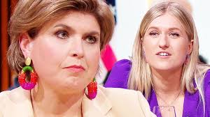 Waarom klapt Britt Dekker zo uit de school? 'Angela's k*nt likken!'