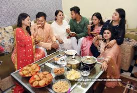 Eid Celebrations In Jaipur Saba And Somi Khan Cheat On